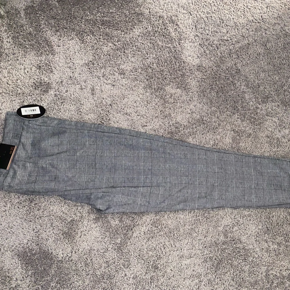 Women’s Gray Plaid Dress Pants | Size XL | New with Tags | Business Casual - Picture 4 of 4